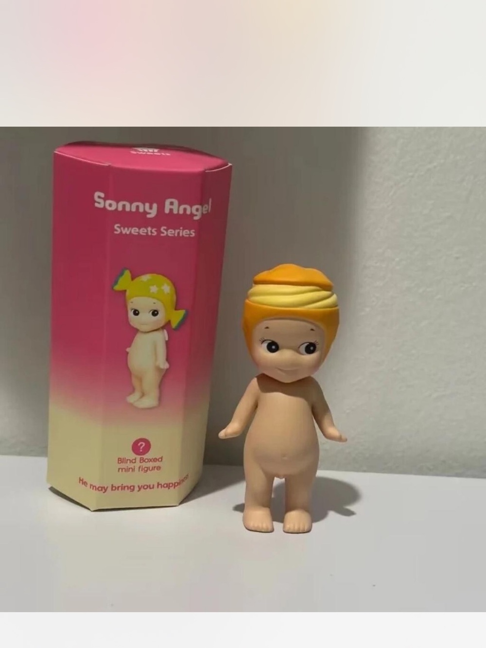 Sonny Angel Sweets Series Cream puff